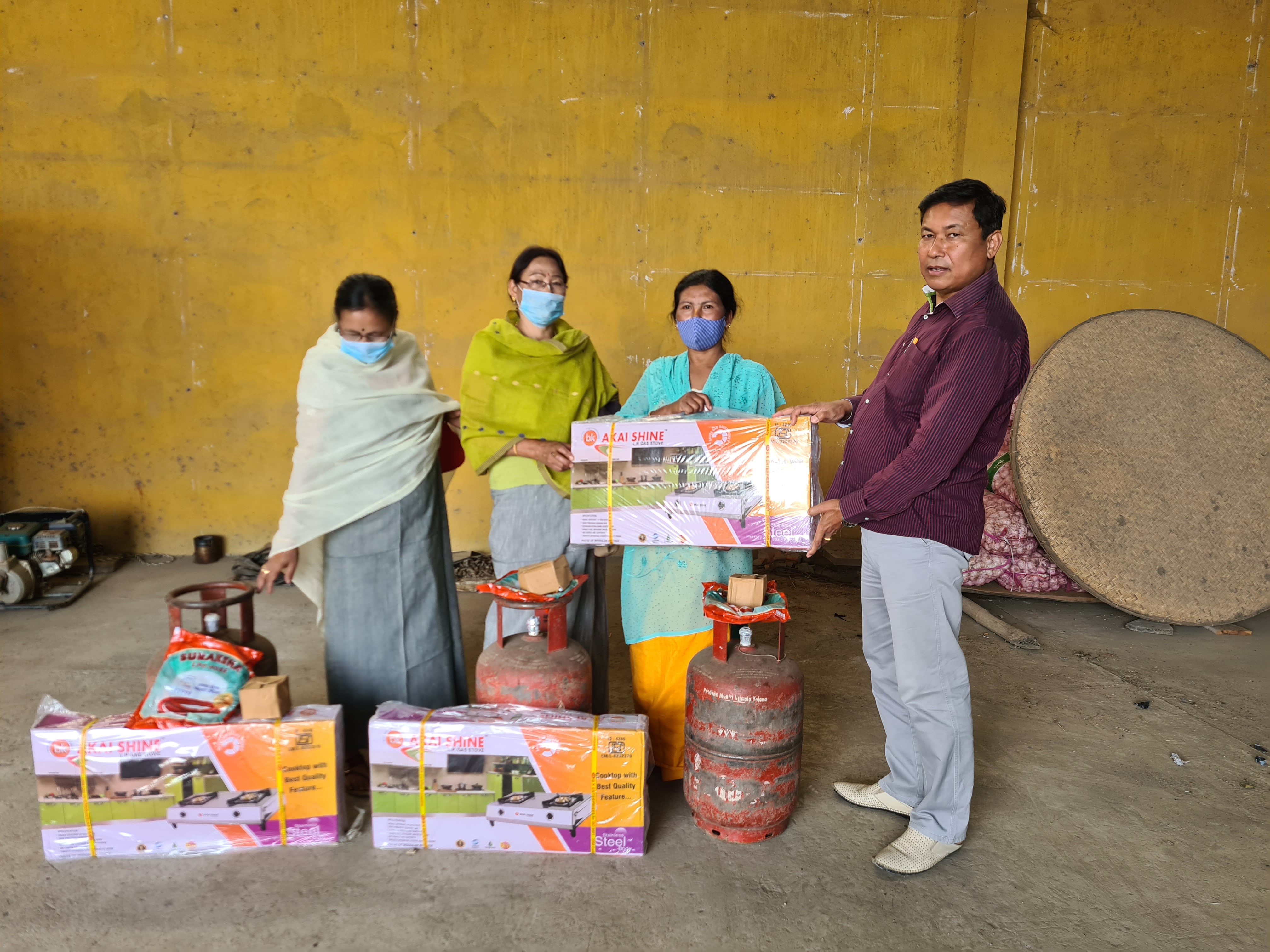 Supporting Women Through Pradhan Mantri Ujjwala Yojana